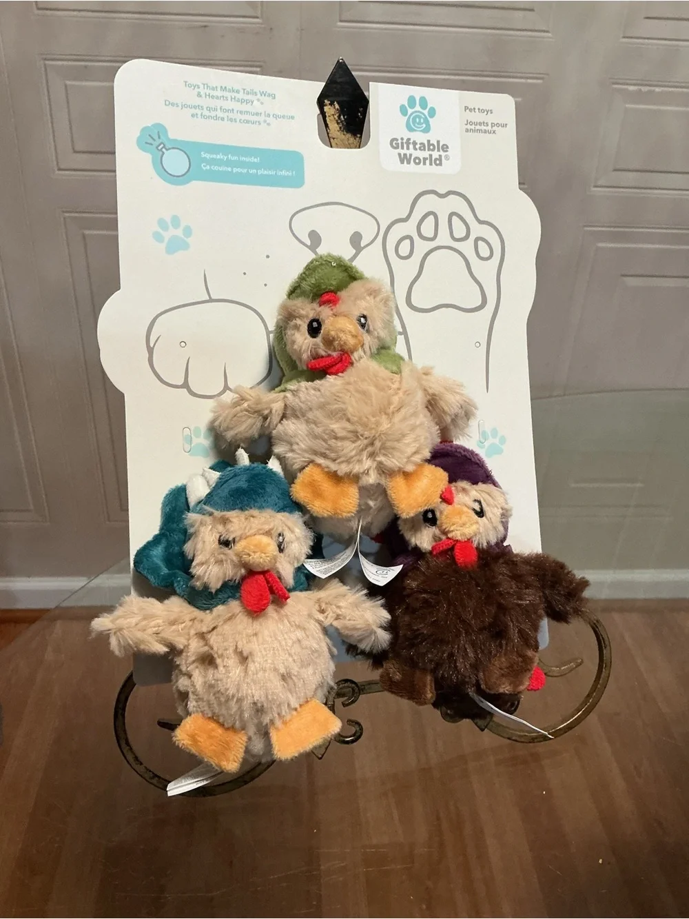 Beautiful Giftable World Chickens  Set Of 3 Stuffed Dog Toy With Squeaker 5.5